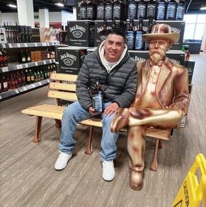 Meet your Posher, Pablo